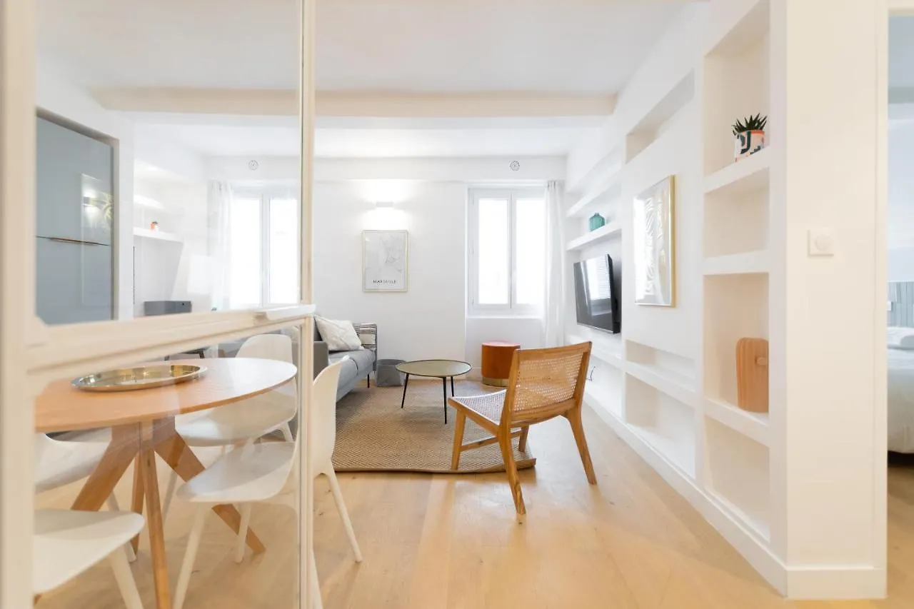 T3 ** Balcon ** Vieux Port ** Centre Apartment Marseille